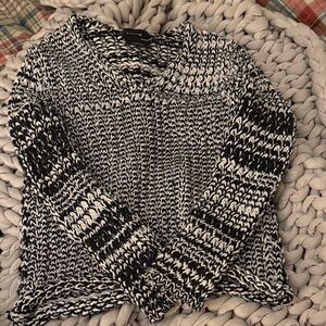 Babaton Monochrome V-Neck Sweater